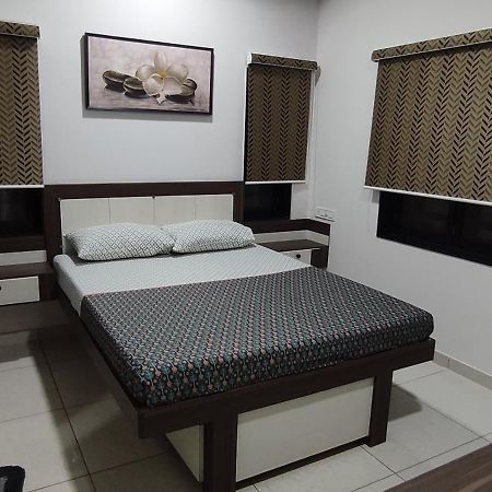 "Go Desert" Homestay Бгудж Екстер'єр фото